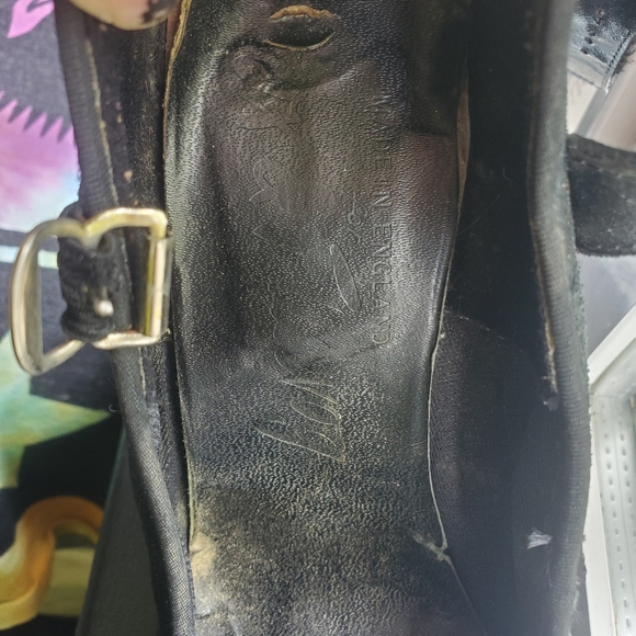 RARE VINTAGE FOX AND FLUEVOG HEELS - Picture 7 of 10